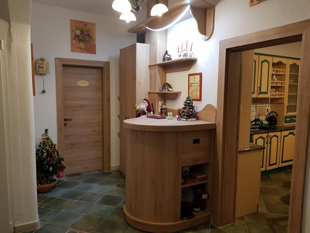 הוסטל צרקליה נה גורניסקם Mama'S House מראה חיצוני תמונה